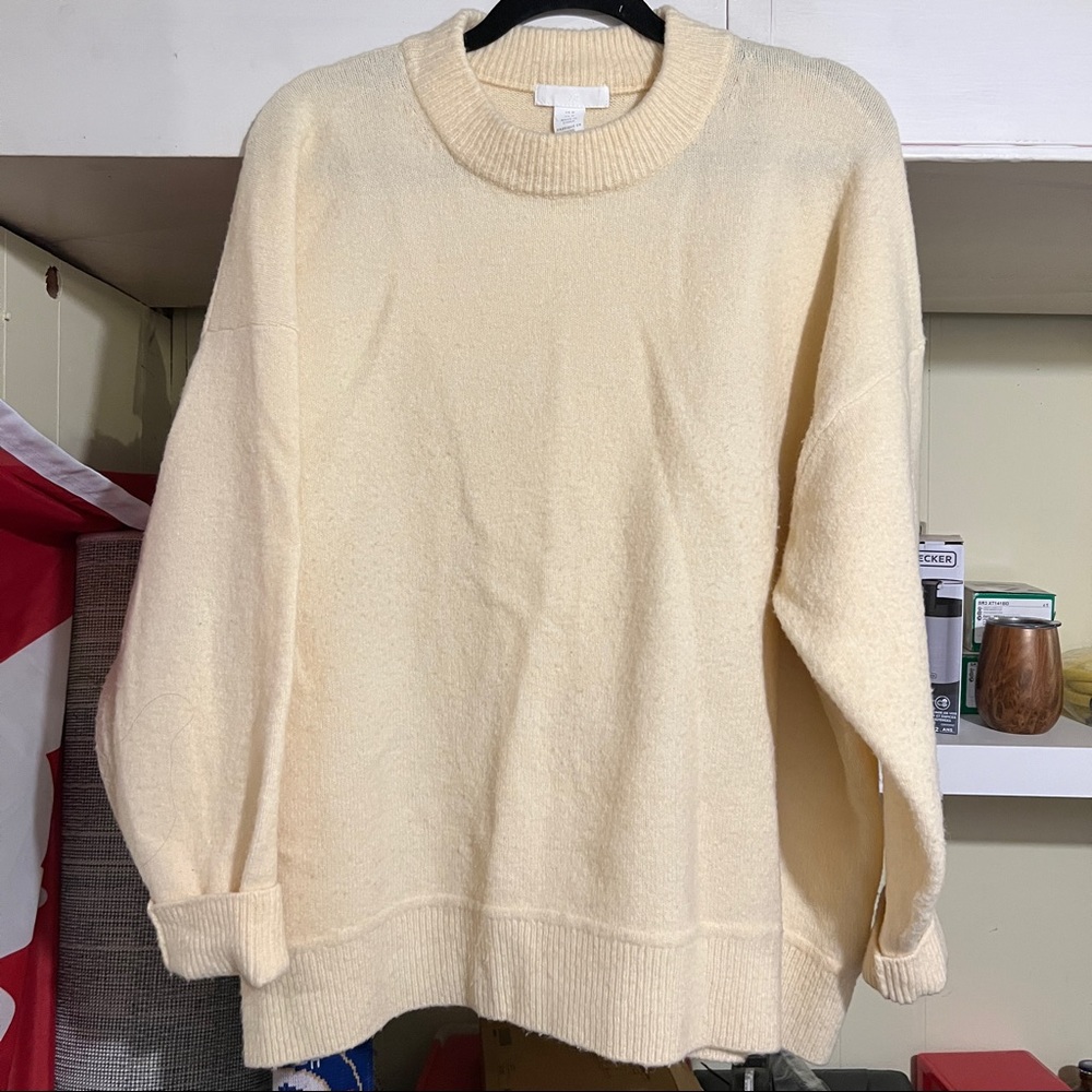 Oversized knit sweater